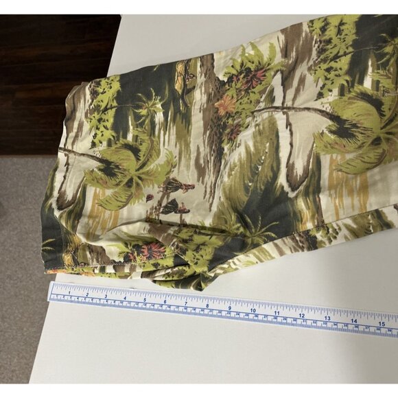 Tommy Bahama Tropcial Island Hula Girl Printed Shorts Mens Size 36 - Picture 9 of 11